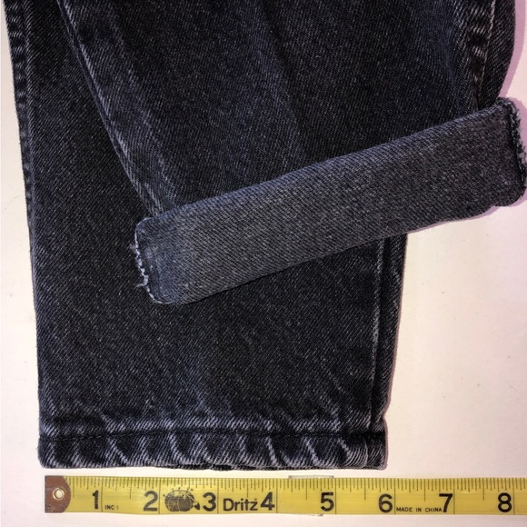 80’s Chic Jeans Ultra High-Rise Tapered Leg Black (28) - Picture 12 of 17